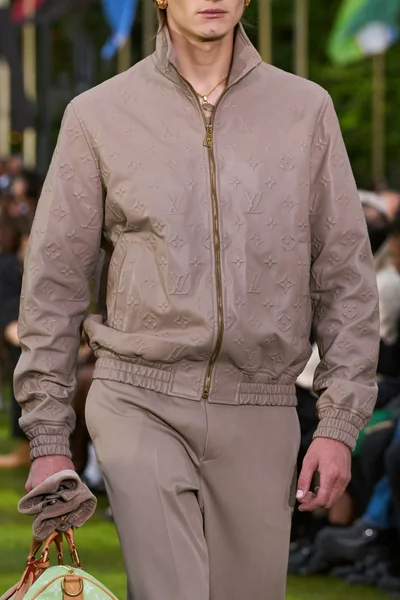Look 152